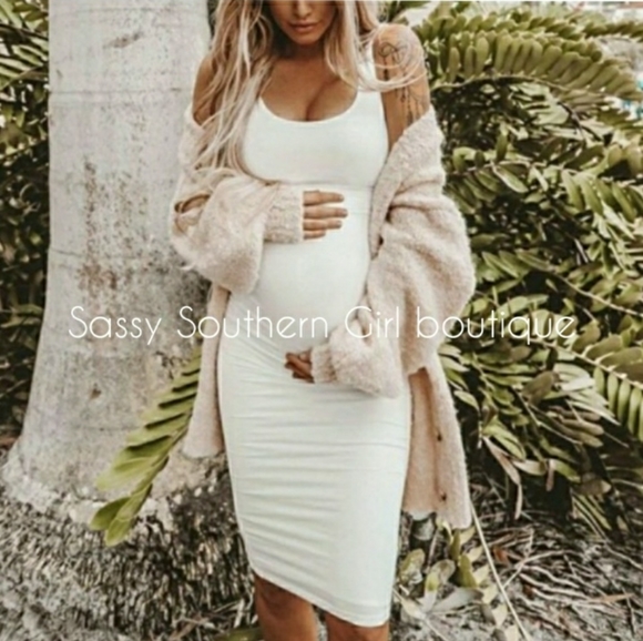 ⭐🆕 Black maternity bodycon midi dress - Picture 7 of 9